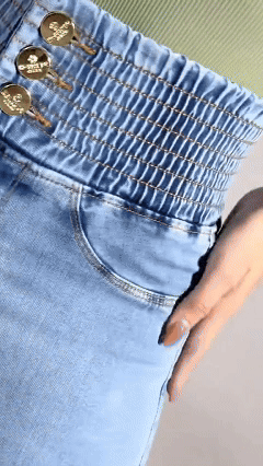 Pantaloni pentru femei din material imitatie jeans